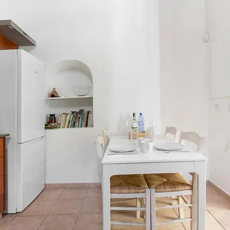 Holiday home To Hani - Large Traditional House Nicosia
