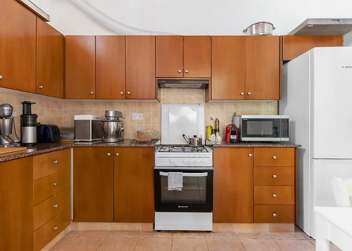 Holiday home To Hani - Large Traditional House *