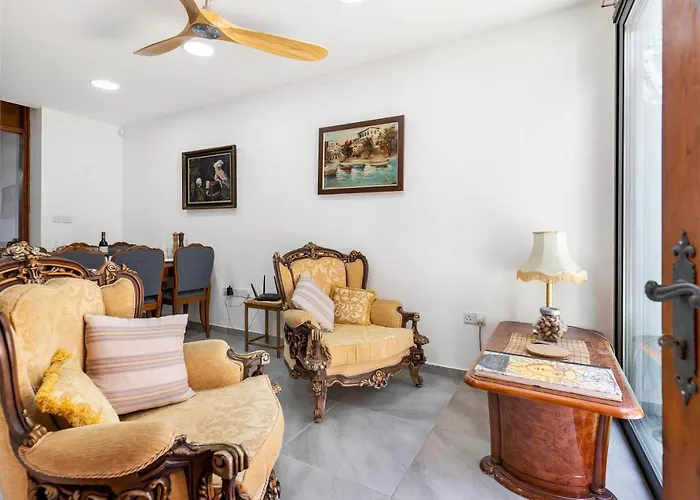 To Hani - Large Traditional House Feriehus *